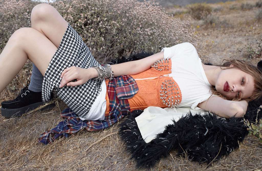 Nasty Gal Lookbook Fall into the Wild AW14