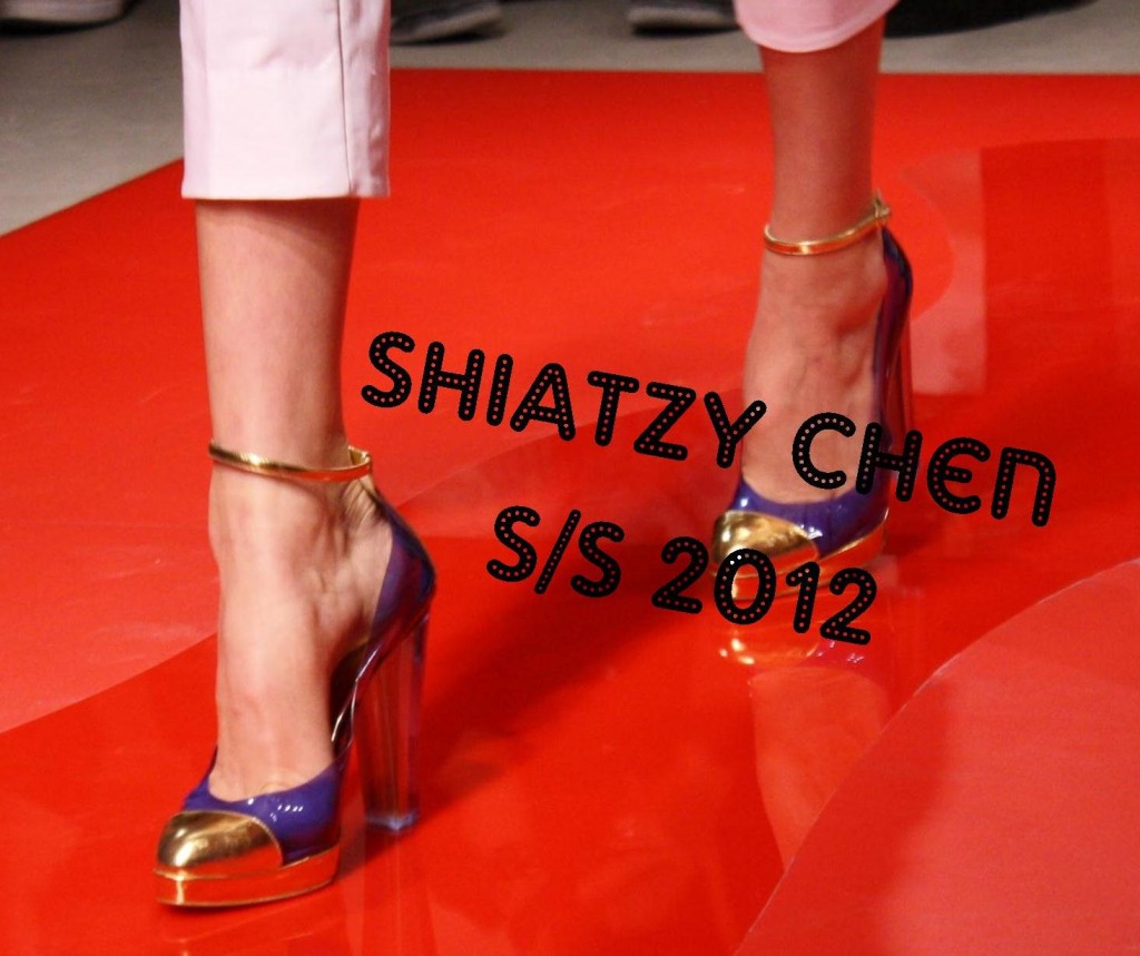 Shiatzy Chen S/S 2012 Paris Fashion Week