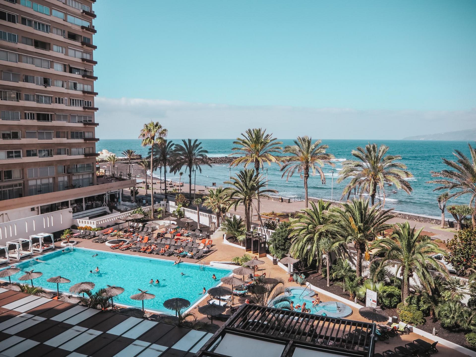 A trip to Tenerife with Jet 2 Bunnipunch